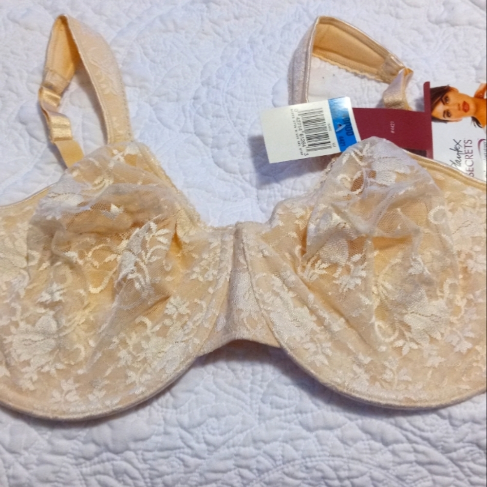 Playtex Secrets beige underwire bra 40DDD nwt
